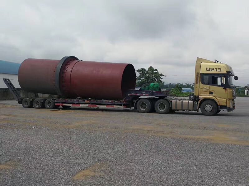 瑞丽口岸承运回转窑至缅甸